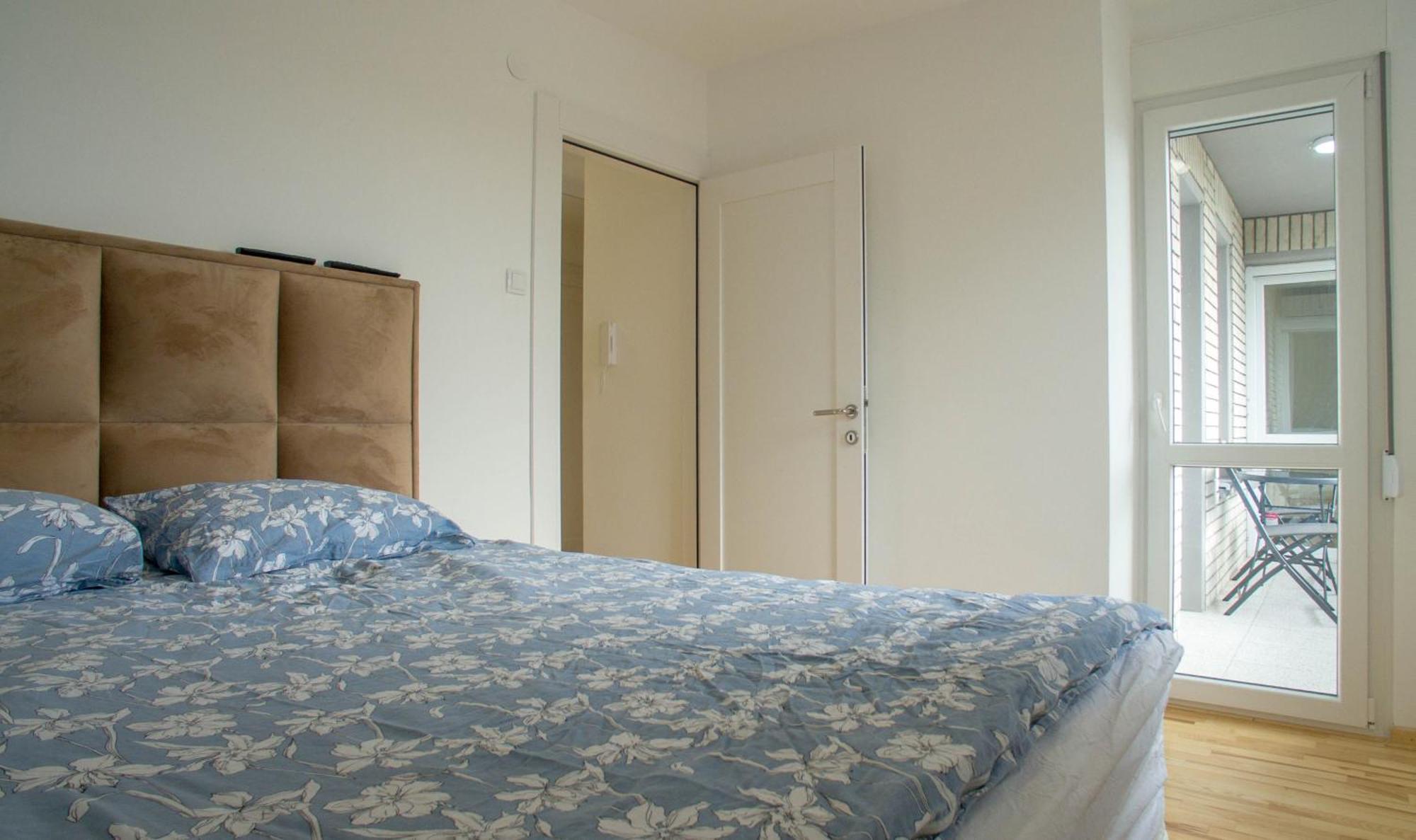 شقة Premium Stan Novi Beograd المظهر الخارجي الصورة